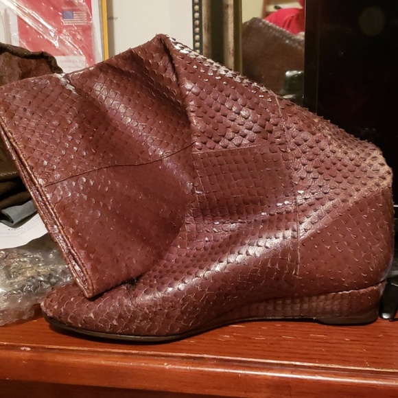 loeffler randall snake boot